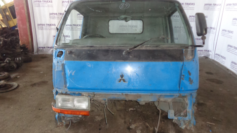 Кабина MITSUBISHI CANTER