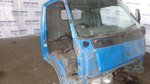 Кабина MITSUBISHI CANTER